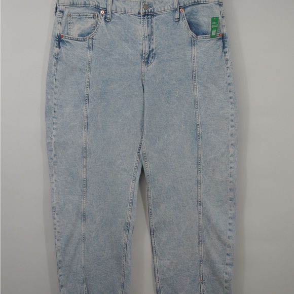 GAP Denim - GAP ✨NWT 💿 Vintage Wash‎ ‘90’s Loose Wide Leg Jeans 🪴 Organic Cotton